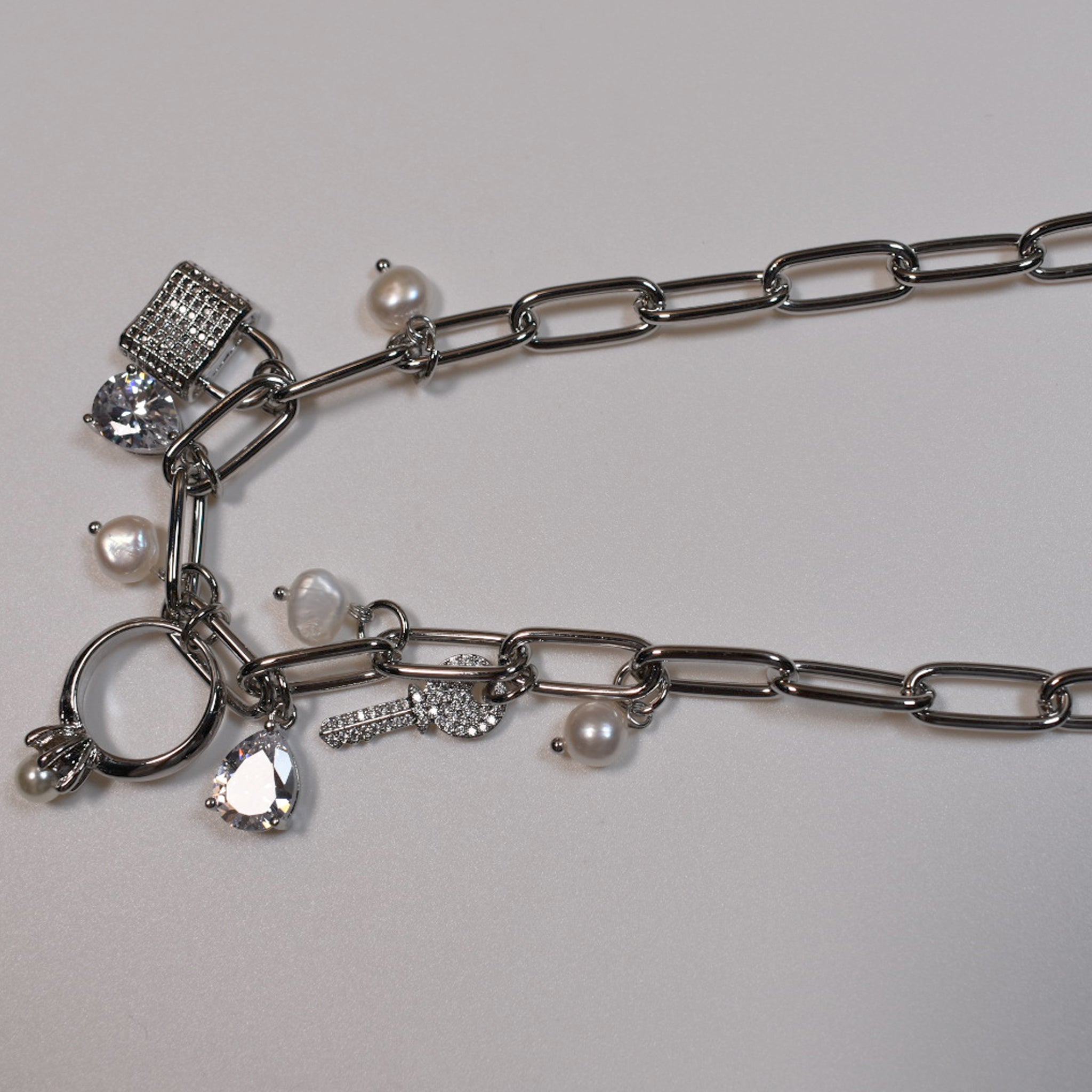 Pearls of Korea - Key Lock Chain Necklace