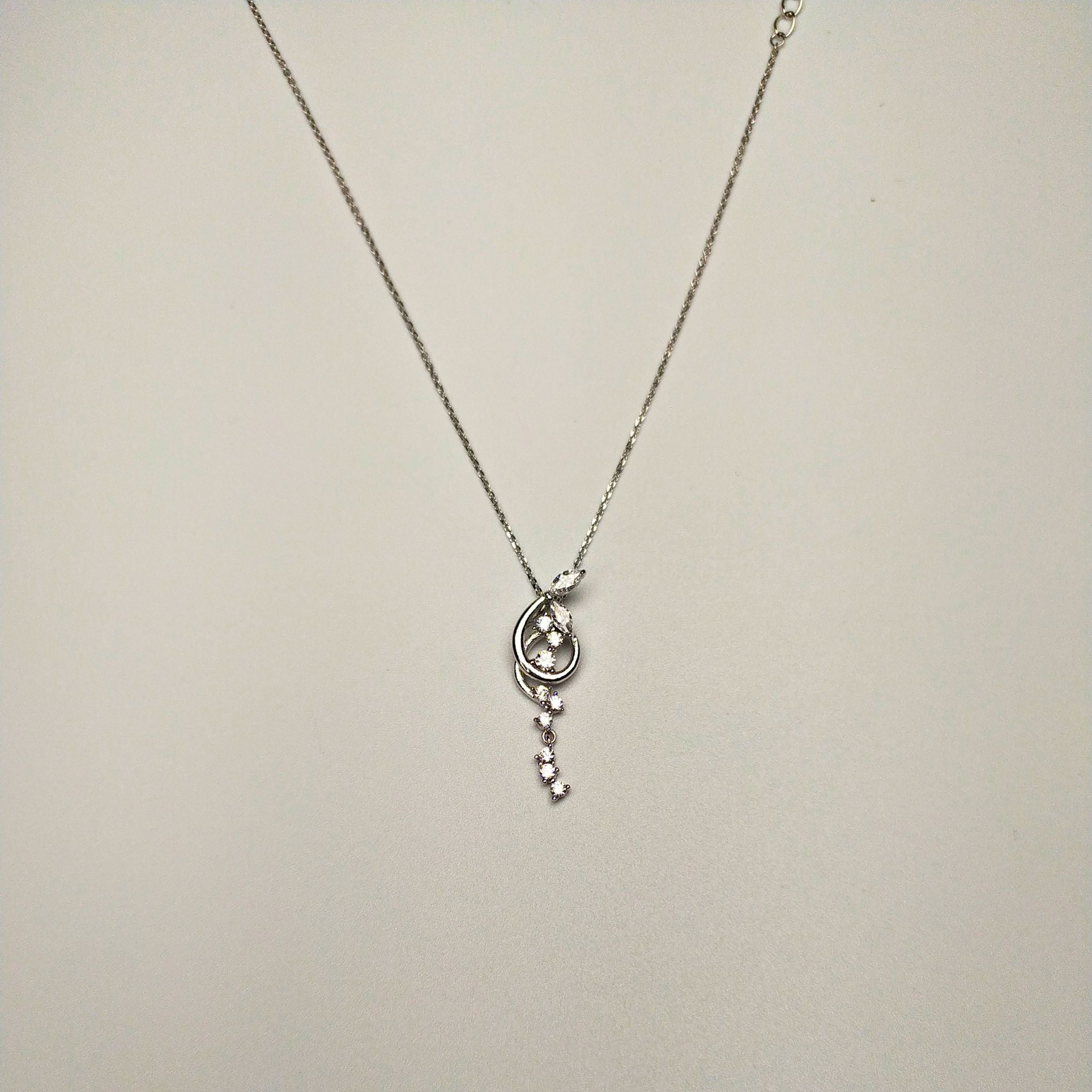 Pearls of Korea - Snake Pendant - Sterling Silver 92.5